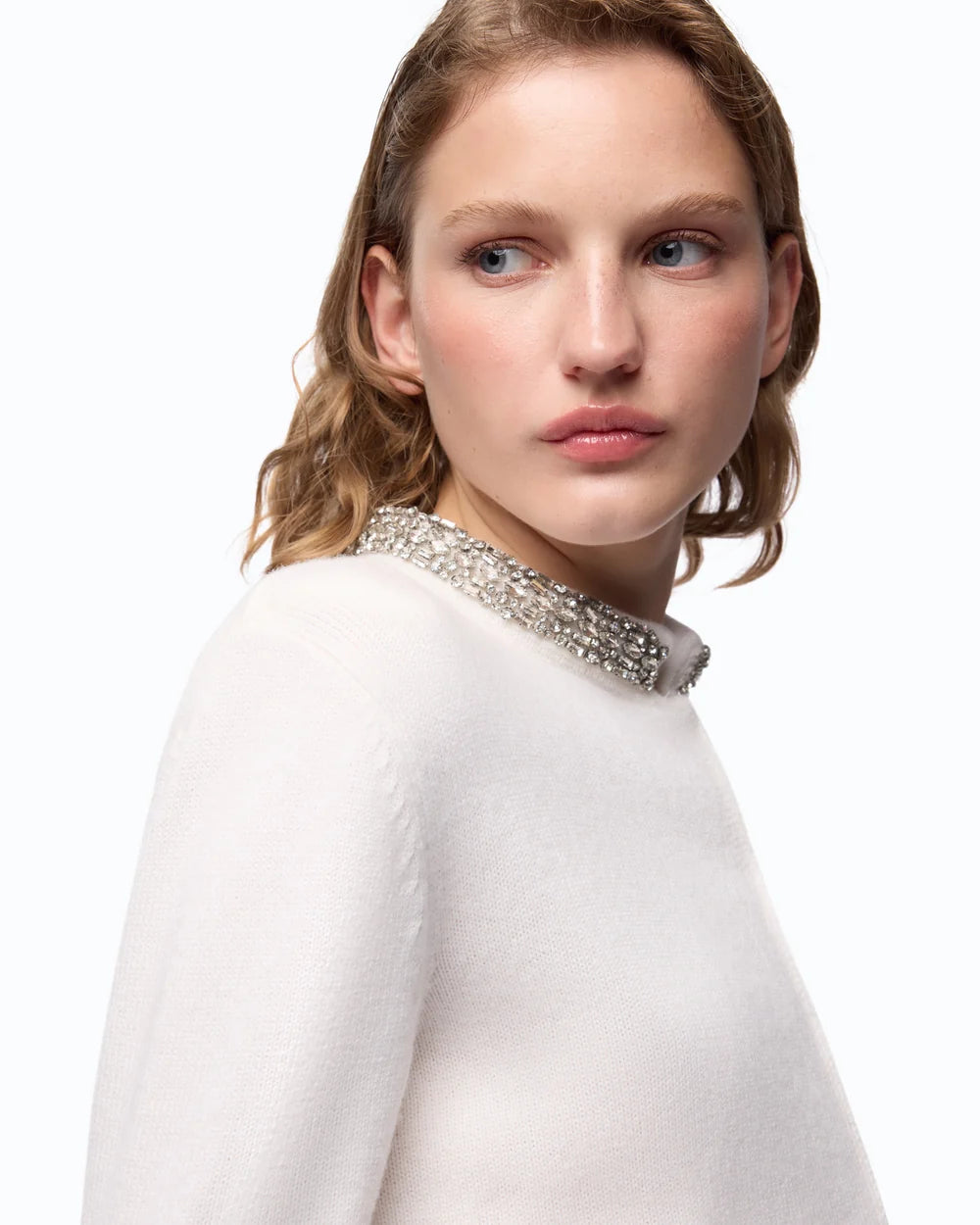 Ivory cardigan with jewel collar