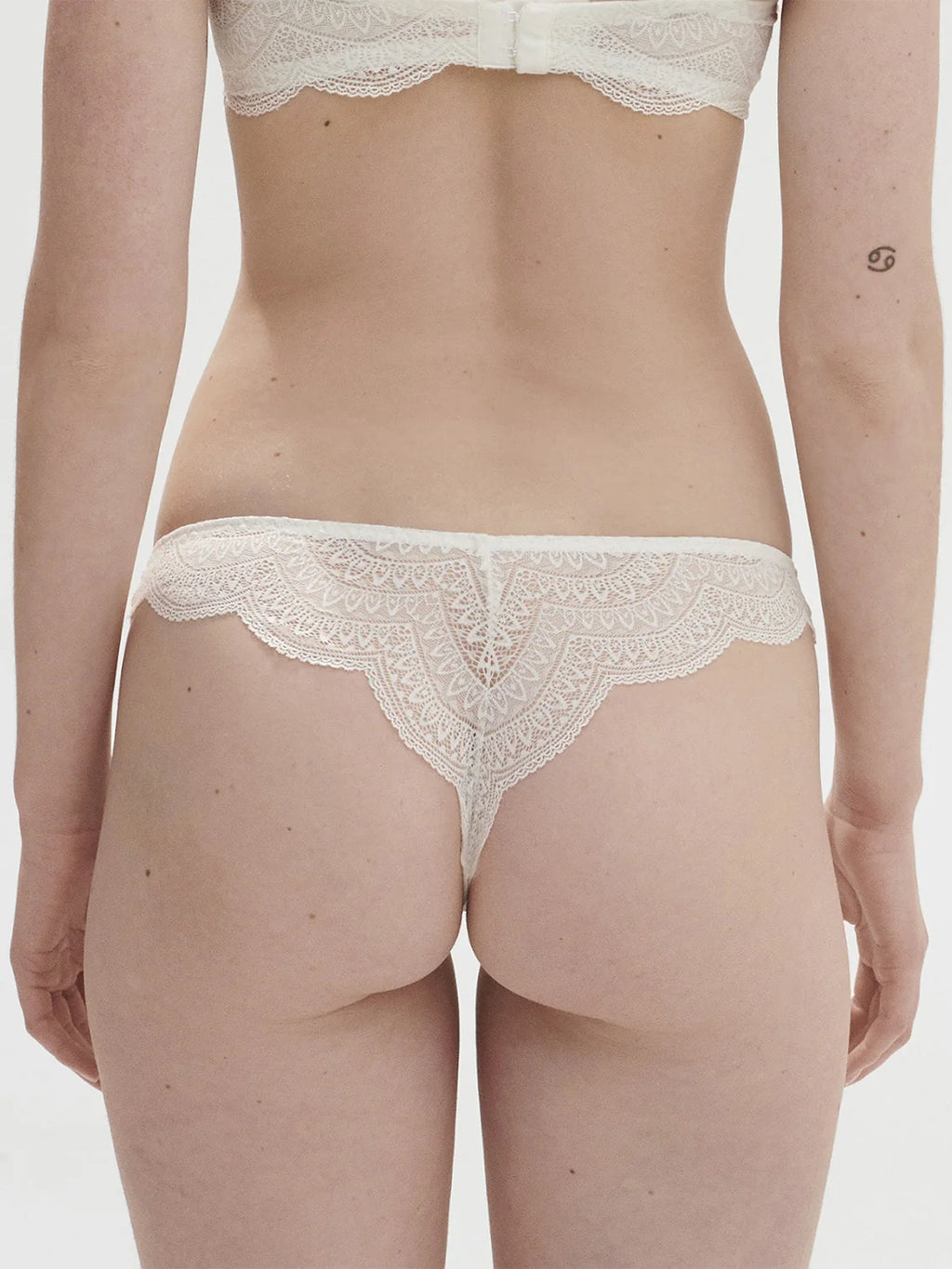 Ivory lace tanga