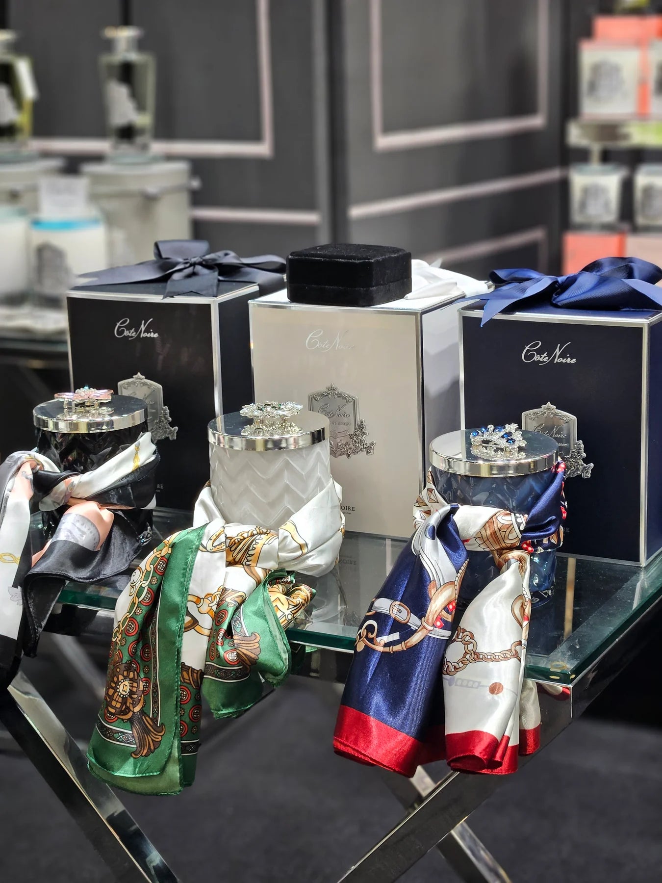 Navy herringbone candle with silk scarf and a crown broach Garden in Versailles fragrance