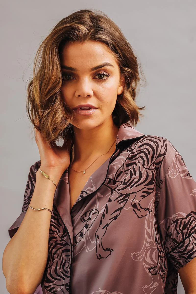 Rose Tiger sketch Nuru short Pajama set