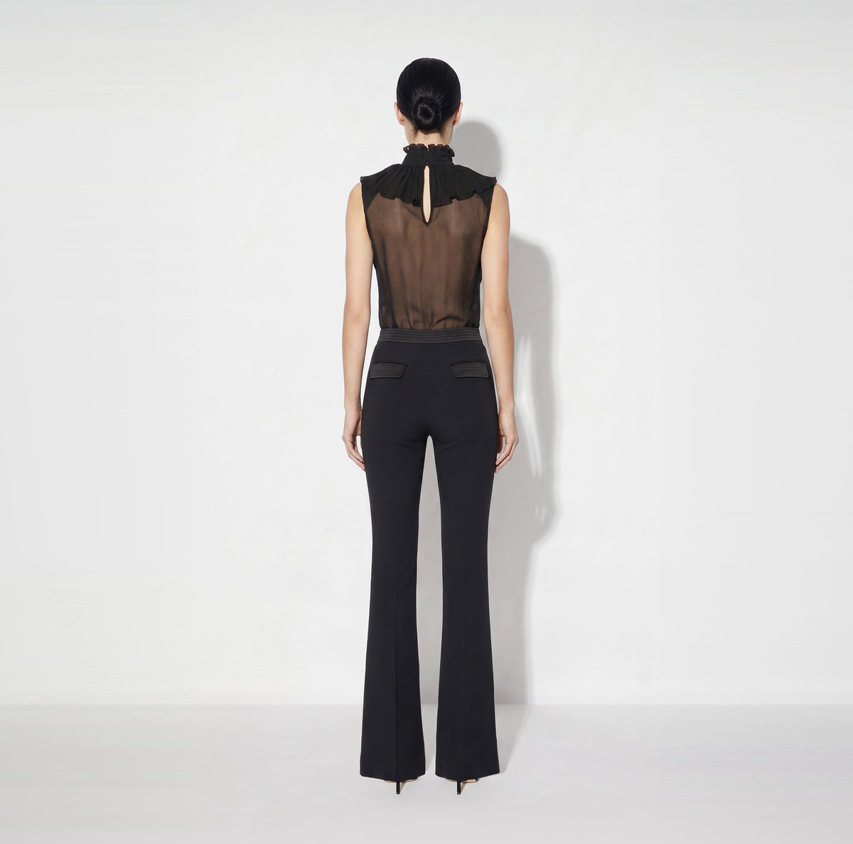 Black sleeveless bodysuit in lace and georgette