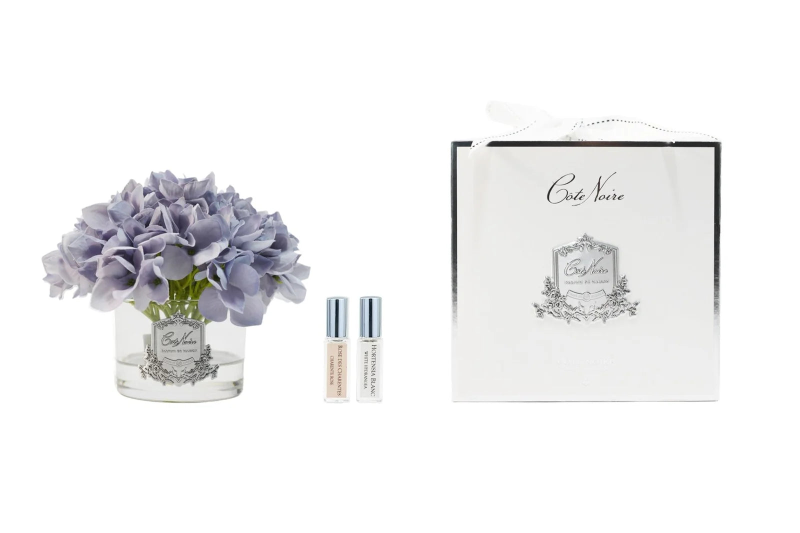 Blue hydrangea diffuser in a clear glass