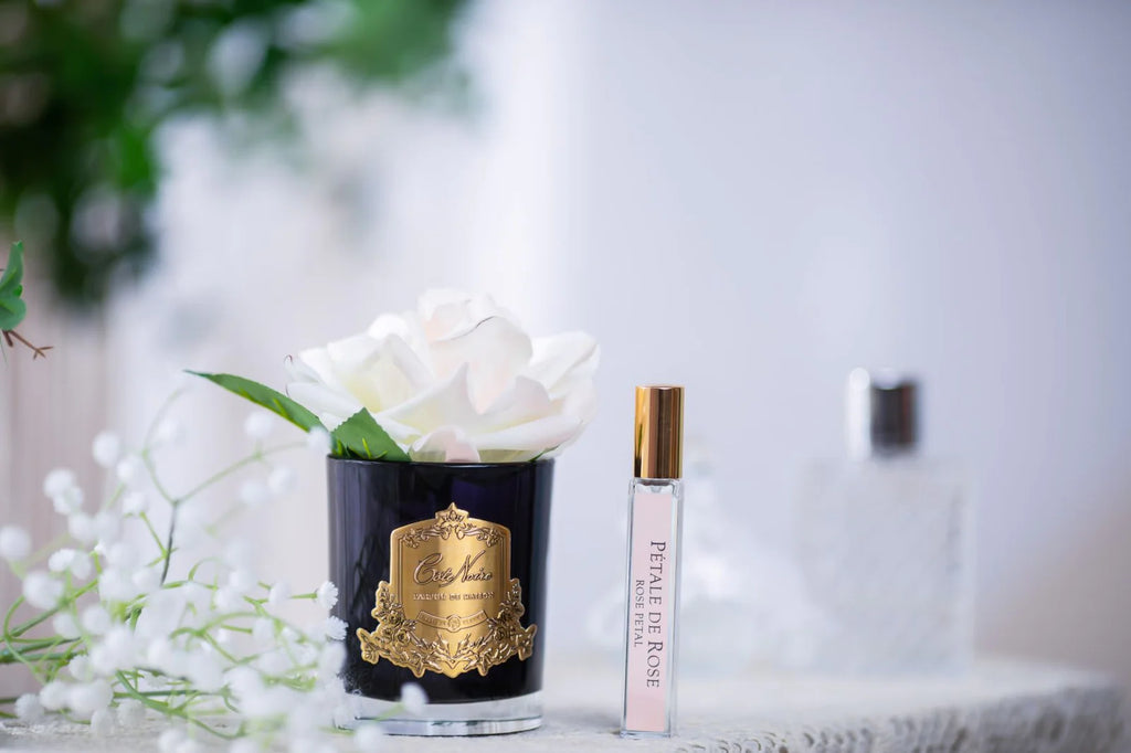 Blush single rose diffuser in a dark glass