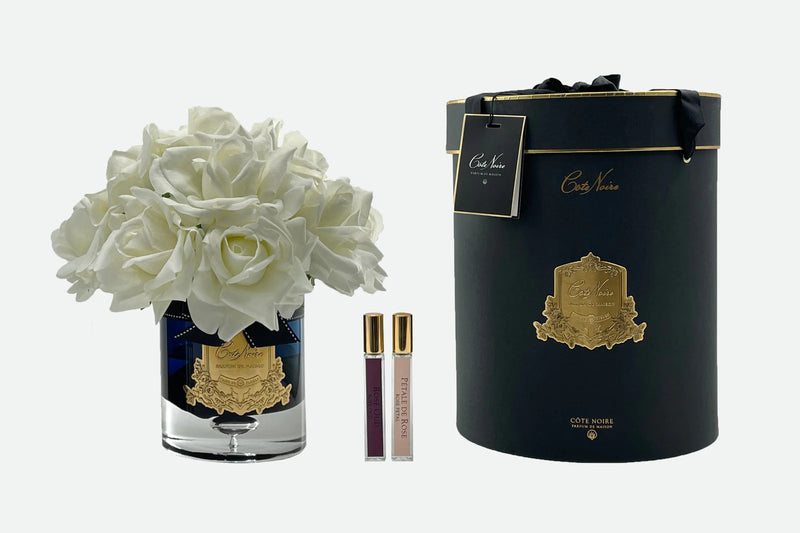 White Grande Bouquet in black glass