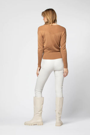 Camel lightweight fitted sweater