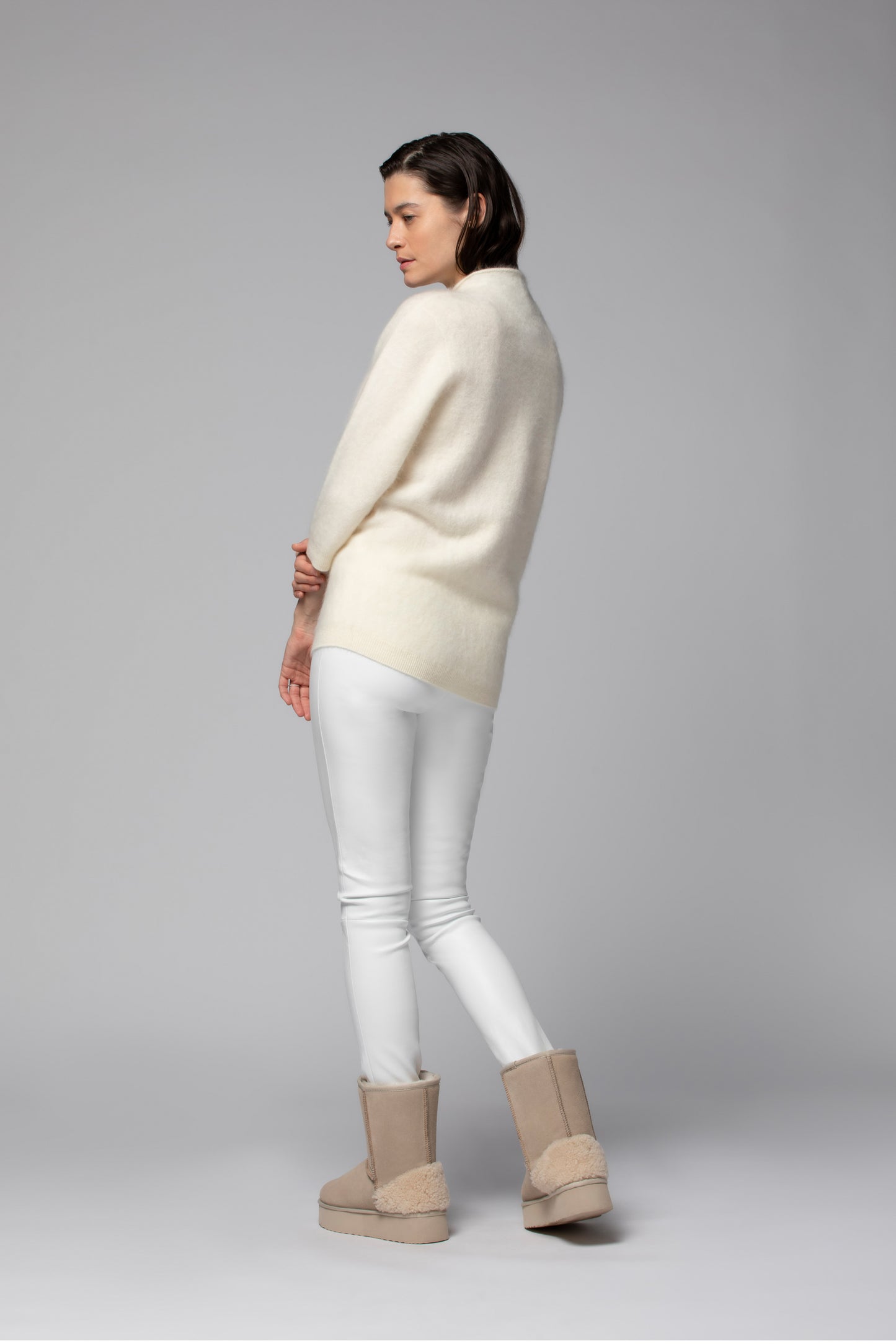 Ivory 3/4 sleeve cashmere top