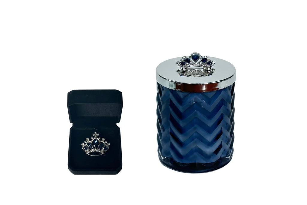 Navy herringbone candle with silk scarf and a crown broach Garden in Versailles fragrance