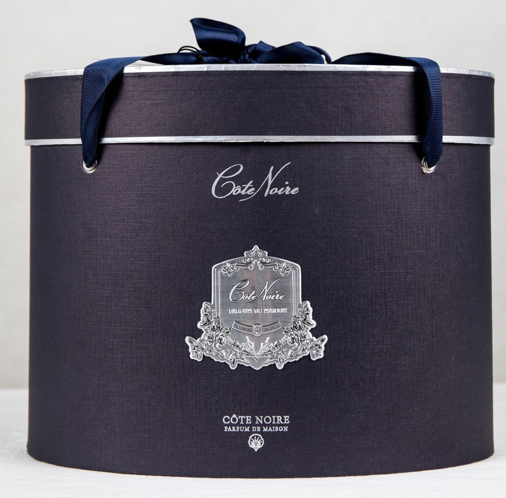 Blush Oval luxury roses bouquet diffuser