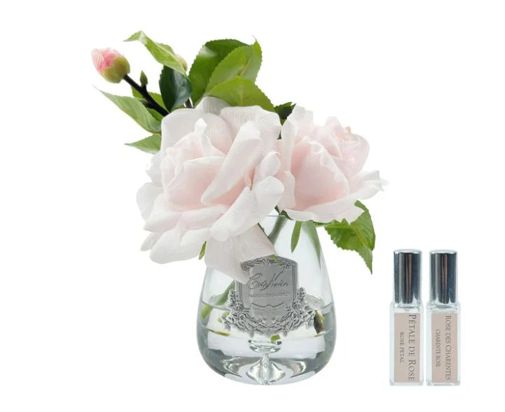 Pink Tea Rose bouquet in a clear glass diffuser