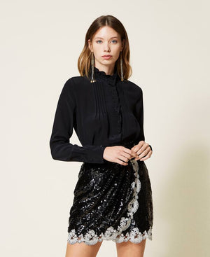 Black full sequin short skirt with embroidery
