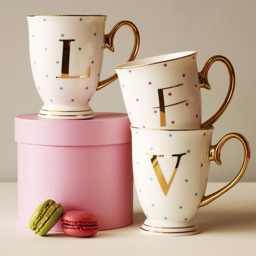 Bloomsbury Mug with gold monogram